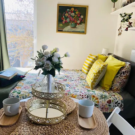 Apartman Cozy Prague Airport- 5 Minute Drive From Airport *