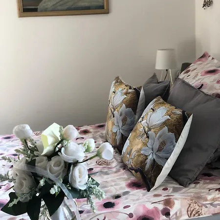 דירה Cozy Prague Airport- 5 Minute Drive From Airport