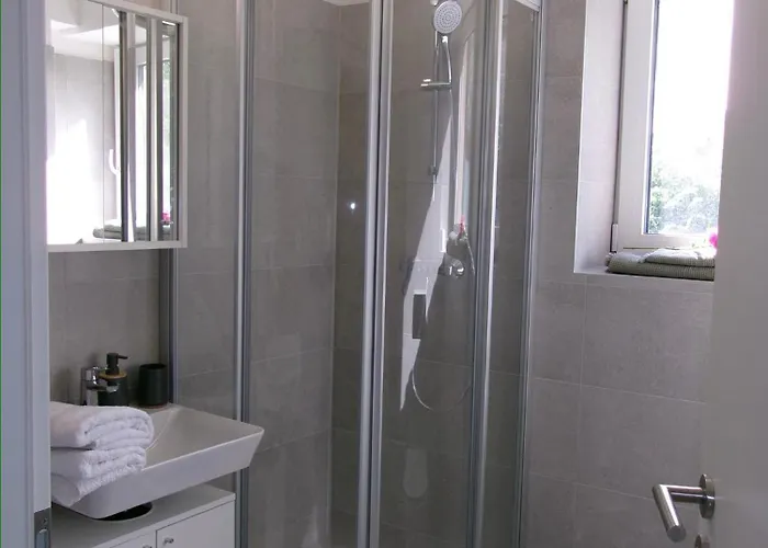 Apartman Cozy Prague Airport- 5 Minute Drive From Airport